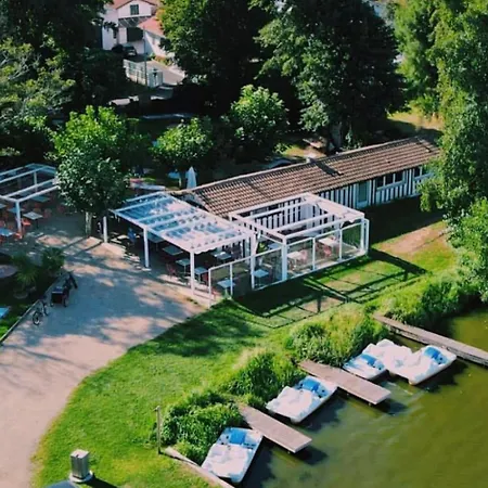 アパート T2 Near Lake,pool,terrace *