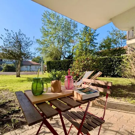 アパート T2 Near Lake,pool,terrace *