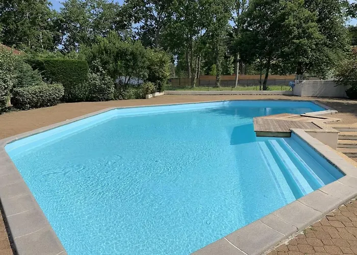 T2 Near Lake,pool,terrace Soustons